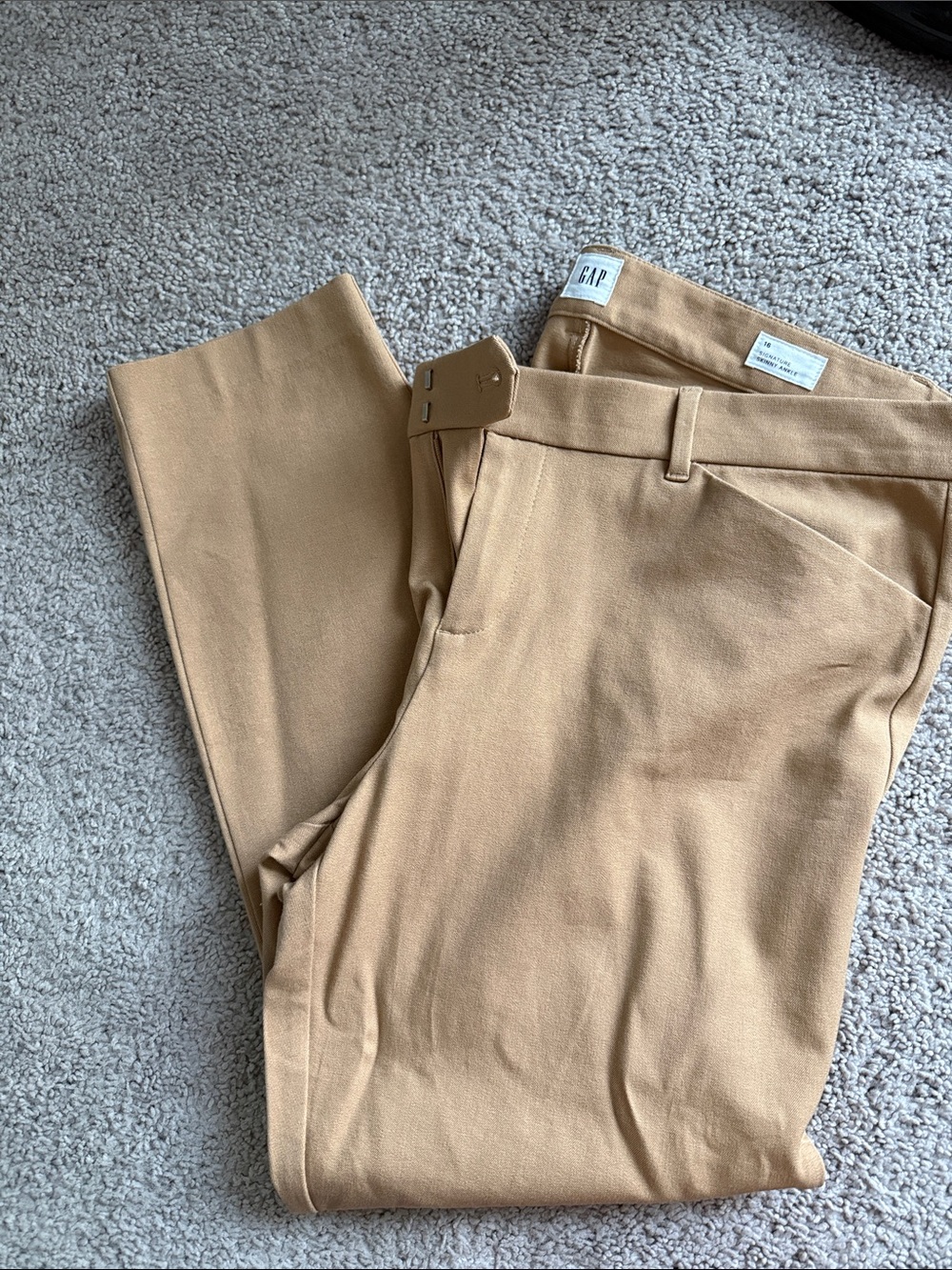 GAP women’s dress pants- signature skinny ankle